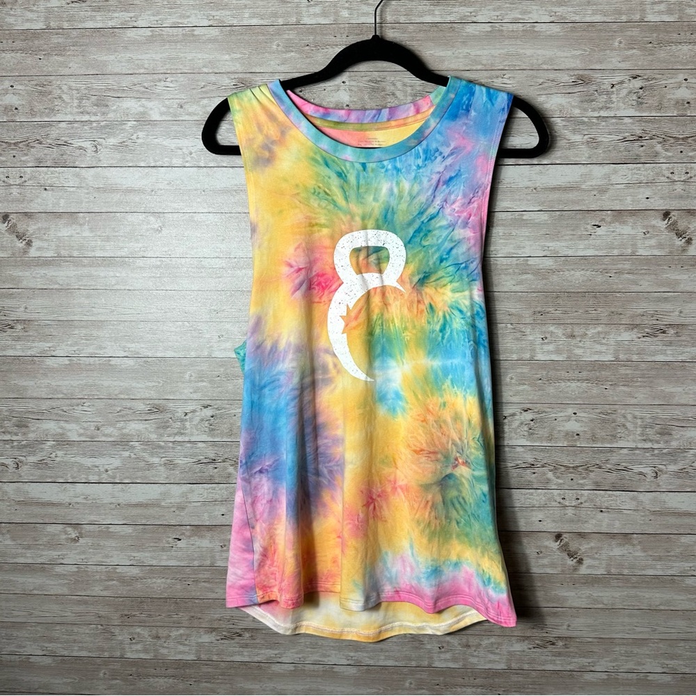 Kettle Moon Tank | ZYIA